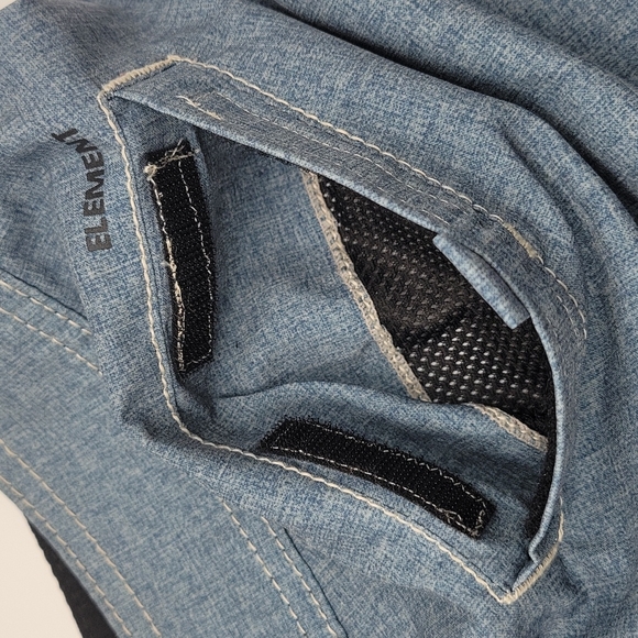 Element 4 way flex Board Shorts. Size 33 - Picture 8 of 8